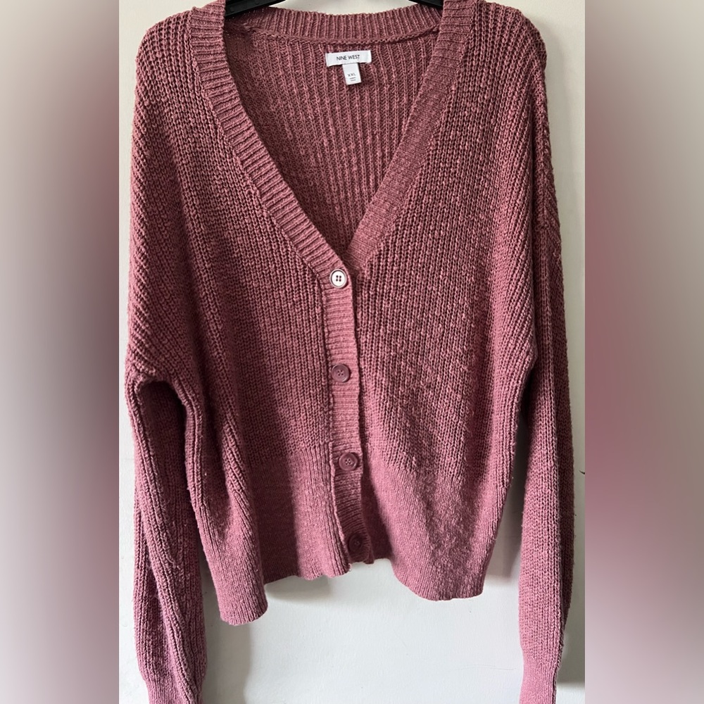 Beautiful Nine West V-neck button up sweater.